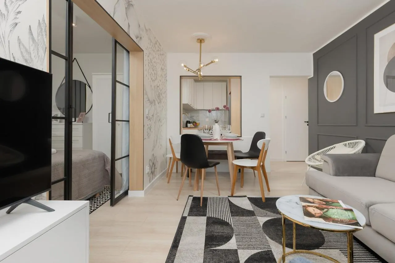 Pulawska Elegant Apartment Warsaw Mokotow By Renters